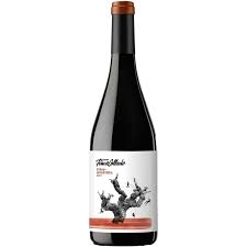 Finca Collado. D.O. Alicante. Joven. Syrah, Monastrell